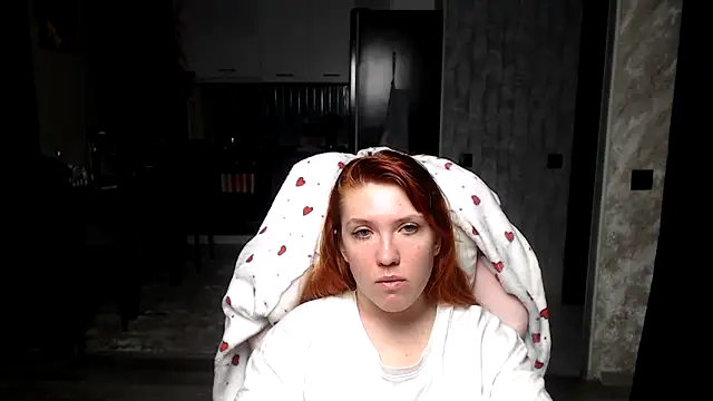 Reginasmilee online show from March 2026 03:50:02 AM