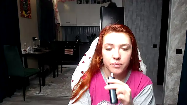 Reginasmilee online show from March 2026 03:40:01 AM