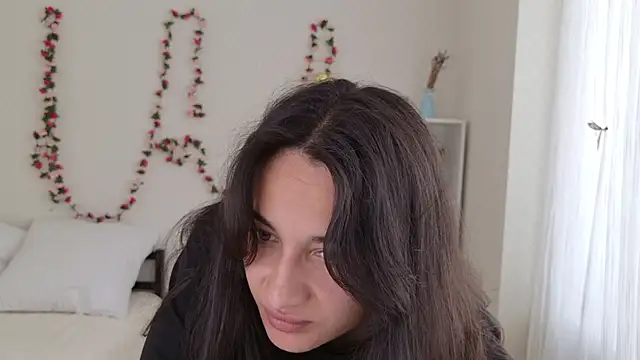 Snapshot of Eleonora_Sun chatting on July 2026 01:36:02 PM Eleonora Sun online show from July 2026 01:36:02 PM