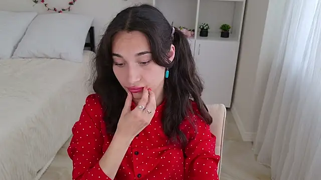 Snapshot of Eleonora_Sun chatting on July 2026 03:03:02 PM Eleonora Sun online show from July 2026 03:03:02 PM