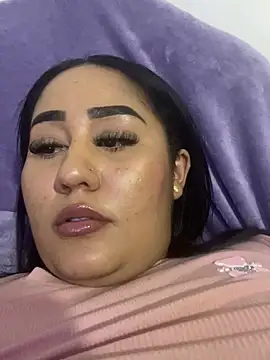 Valentina Tilly online show from July 2026 03:23:01 AM