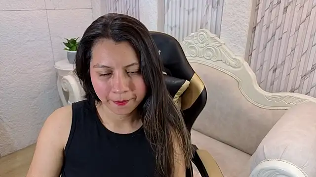 Snapshot of sophie_rose_cn chatting on August 2026 01:21:01 AM sophie rose cn online show from August 2026 01:21:01 AM