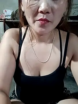 Emma-18h online show from July 2026 12:35:02 PM