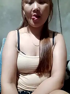 Emma-18h online show from June 2026 11:04:01 PM