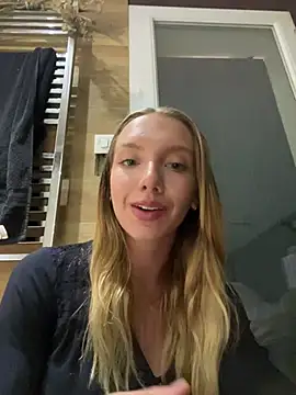 claraaaaa7 online show from July 2026 08:42:02 PM