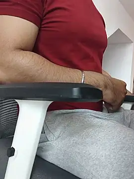 8inch hunk19 online show from August 2026 06:07:01 AM