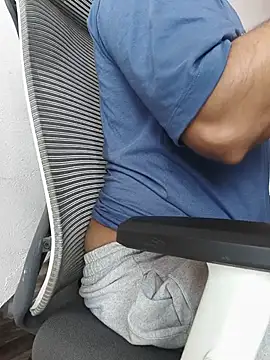 8inch hunk19 online show from August 2026 06:32:02 AM