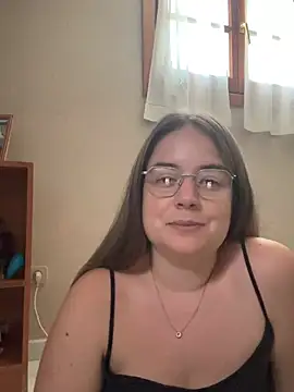 Snapshot of Evabrun1 chatting on June 2026 04:05:01 PM Evabrun1 online show from June 2026 04:05:01 PM