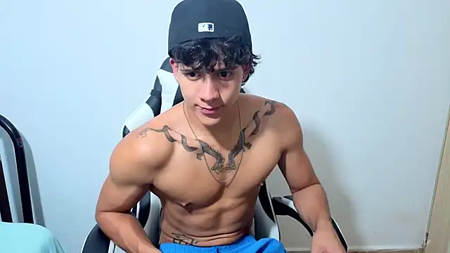 Snapshot of Noah__Dick chatting on July 2026 07:07:01 AM Noah Dick online show from July 2026 07:07:01 AM