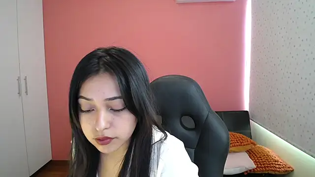 milett444 online show from July 2026 07:58:01 PM