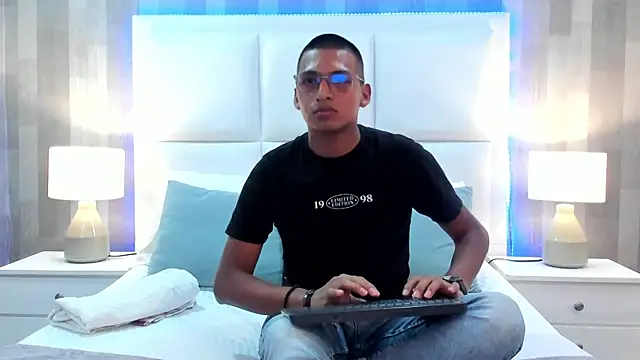 StefanoBelami online show from June 2026 03:24:02 AM