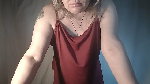 sexynipl online show from June 2026 03:34:02 PM