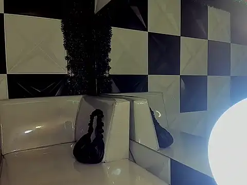 kitty queensex18 online show from June 2026 08:25:02 PM