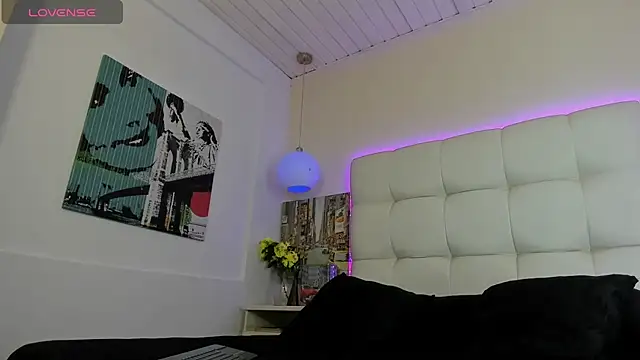 Jamexxx1  online show from July 2026 09:15:01 PM