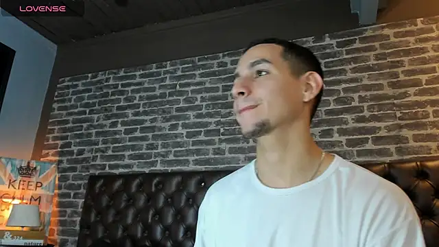 Jamexxx1  online show from June 2026 08:59:02 PM