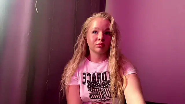 BrianaJess online show from June 2026 02:12:01 PM