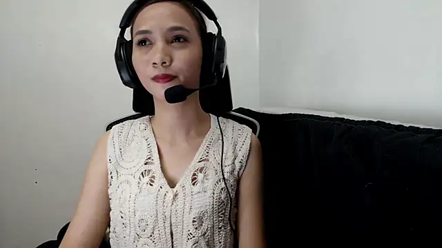 IvoryMadeiros online show from June 2026 07:25:02 AM
