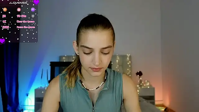 Snapshot of Pinky_piee_ chatting on July 2026 12:33:02 PM Pinky piee online show from July 2026 12:33:02 PM