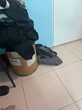 mialuxuryyx online show from August 2026 04:47:01 PM