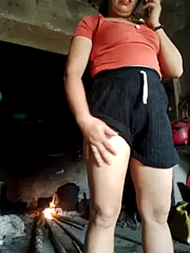 Moon squirtt online show from June 2026 05:12:01 AM