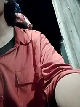 Moon squirtt online show from July 2026 01:02:02 PM