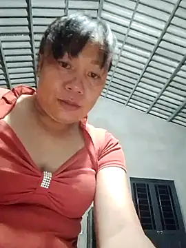 Moon squirtt online show from July 2026 01:06:01 PM