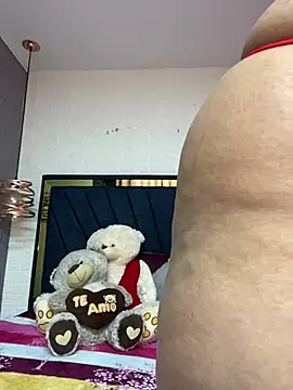 Ayla Noir online show from August 2026 12:39:02 AM