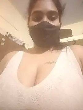 Cute-girlyy online show from July 2026 06:30:02 PM