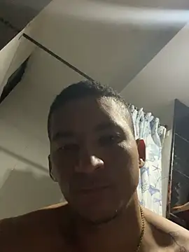 Snapshot of PerlaCorazon31 chatting on June 2026 02:17:01 AM PerlaCorazon31 online show from June 2026 02:17:01 AM