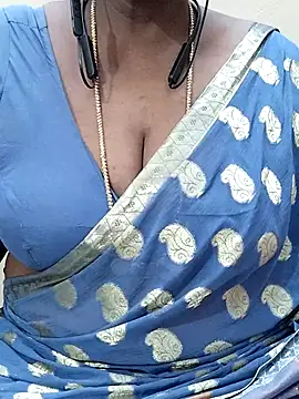 niki076 online show from June 2026 05:24:01 AM