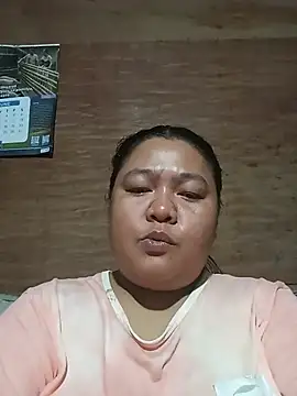 Snapshot of Glamourous_Smile16 chatting on June 2026 10:48:02 PM Glamourous Smile16 online show from June 2026 10:48:02 PM