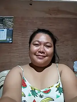 Snapshot of Glamourous_Smile16 chatting on July 2026 11:11:01 PM Glamourous Smile16 online show from July 2026 11:11:01 PM