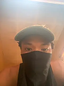 virginboy0231 online show from June 2026 12:43:01 PM