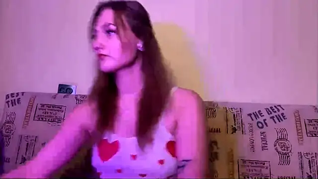 LiniaMachin online show from July 2026 06:37:02 PM