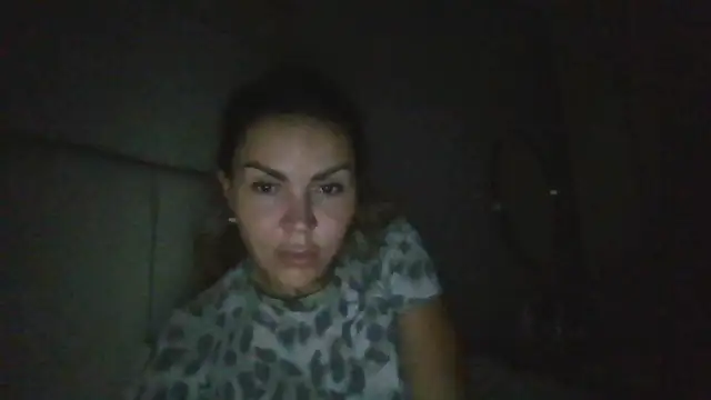 Snapshot of Kireyasa chatting on June 2026 06:07:01 PM Kireyasa online show from June 2026 06:07:01 PM