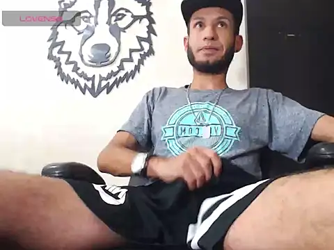 Snapshot of WOLFMONSTERDICK chatting on January 2025 03:00:01 AM WOLFMONSTERDICK online show from January 2025 03:00:01 AM