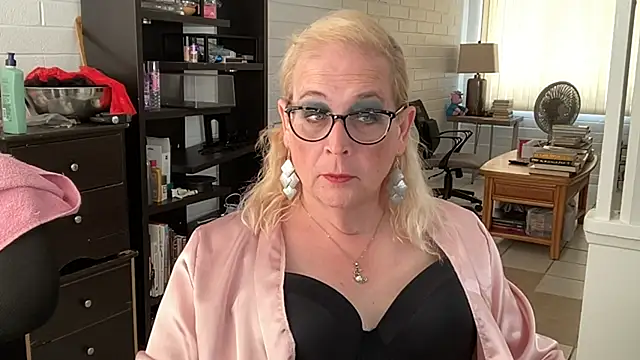 silverbanger3 online show from May 2026 06:33:01 PM