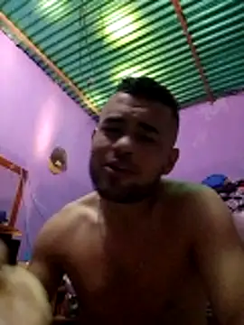 Snapshot of Tupersoperso chatting on July 2026 01:50:01 AM Tupersoperso online show from July 2026 01:50:01 AM