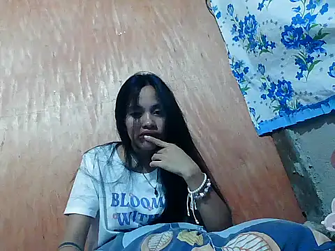 SkinnyGirl PinayBaby online show from June 2026 12:22:01 PM