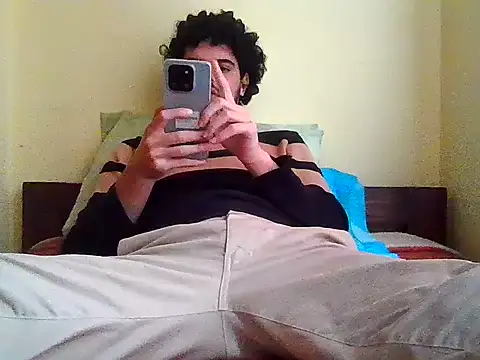 Hectorssuarez online show from July 2026 05:24:02 PM