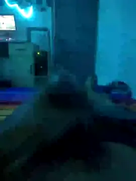 Snapshot of Yanzzz12 chatting on June 2026 01:06:02 PM Yanzzz12 online show from June 2026 01:06:02 PM