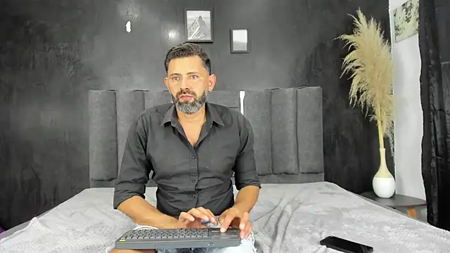 Markus Amaru online show from June 2026 10:05:02 PM