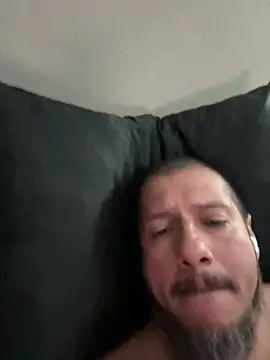 hoozurdaddy81 online show from June 2026 01:23:02 AM