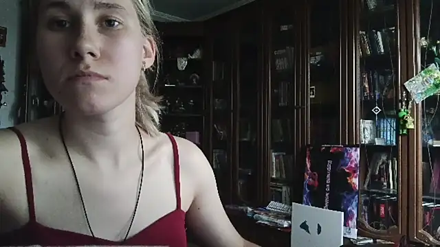 Snapshot of KellyOutdoor chatting on July 2026 09:53:01 AM KellyOutdoor online show from July 2026 09:53:01 AM