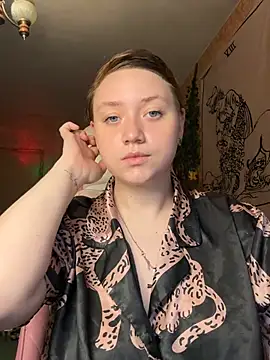 lily shamy online show from July 2026 05:49:02 PM