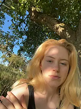 CarlottaRose online show from July 2026 06:03:01 PM