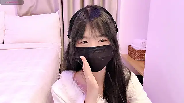 Your-Sunshinee online show from July 2026 08:37:01 PM