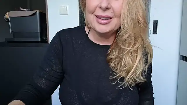 TammyJeann online show from September 2025 03:01:02 PM