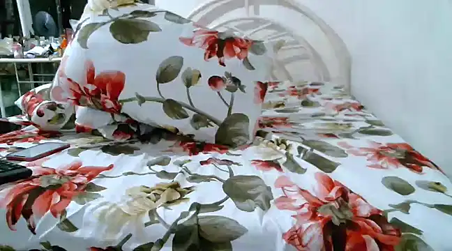 Snapshot of dominant_mistress69 chatting on March 2025 03:56:01 AM dominant mistress69 online show from March 2025 03:56:01 AM