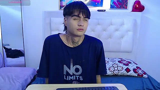 Ninou 14 online show from June 2026 02:39:02 PM